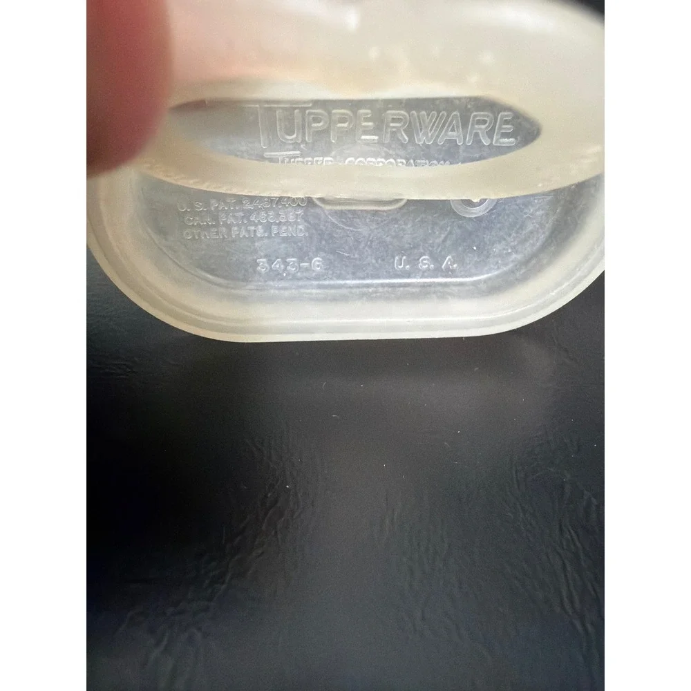 Tupperware vintage ice